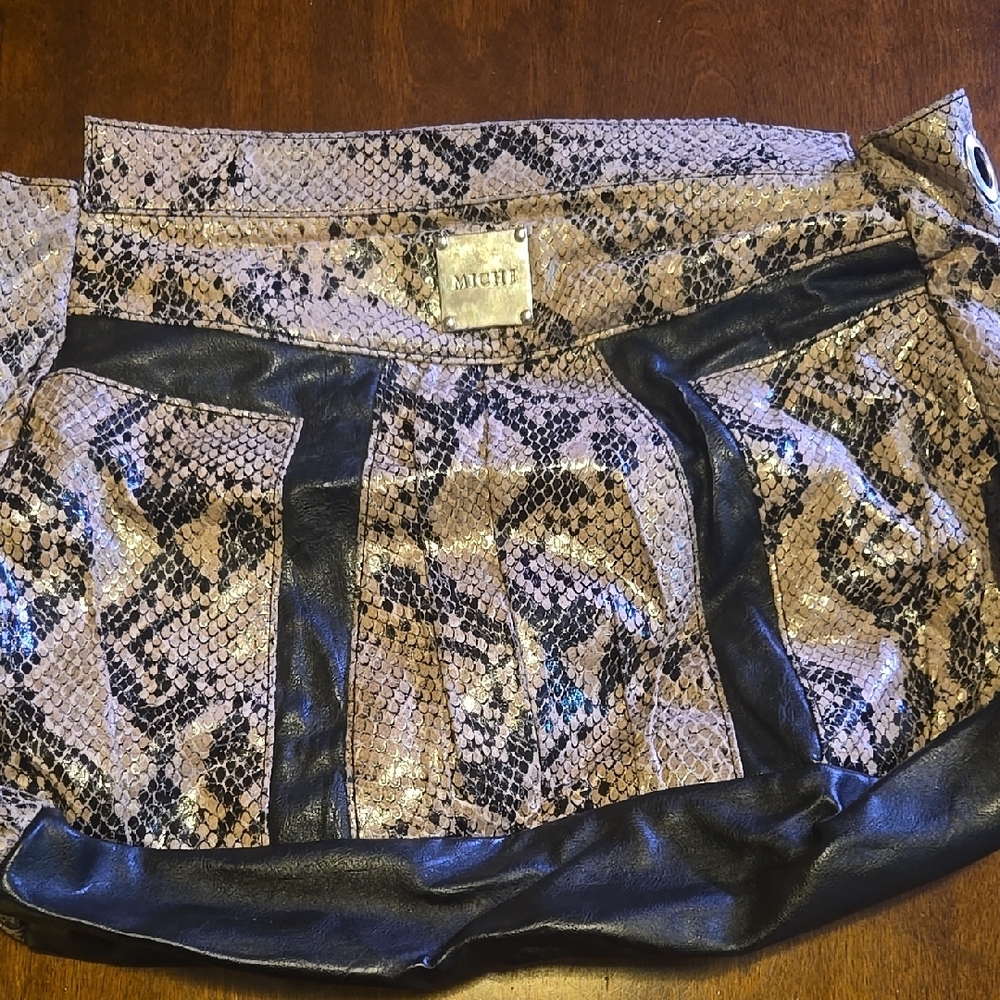 Mich Snakeskin and Black Leather Bag